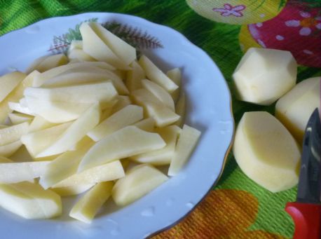 нарезать-картофе-2